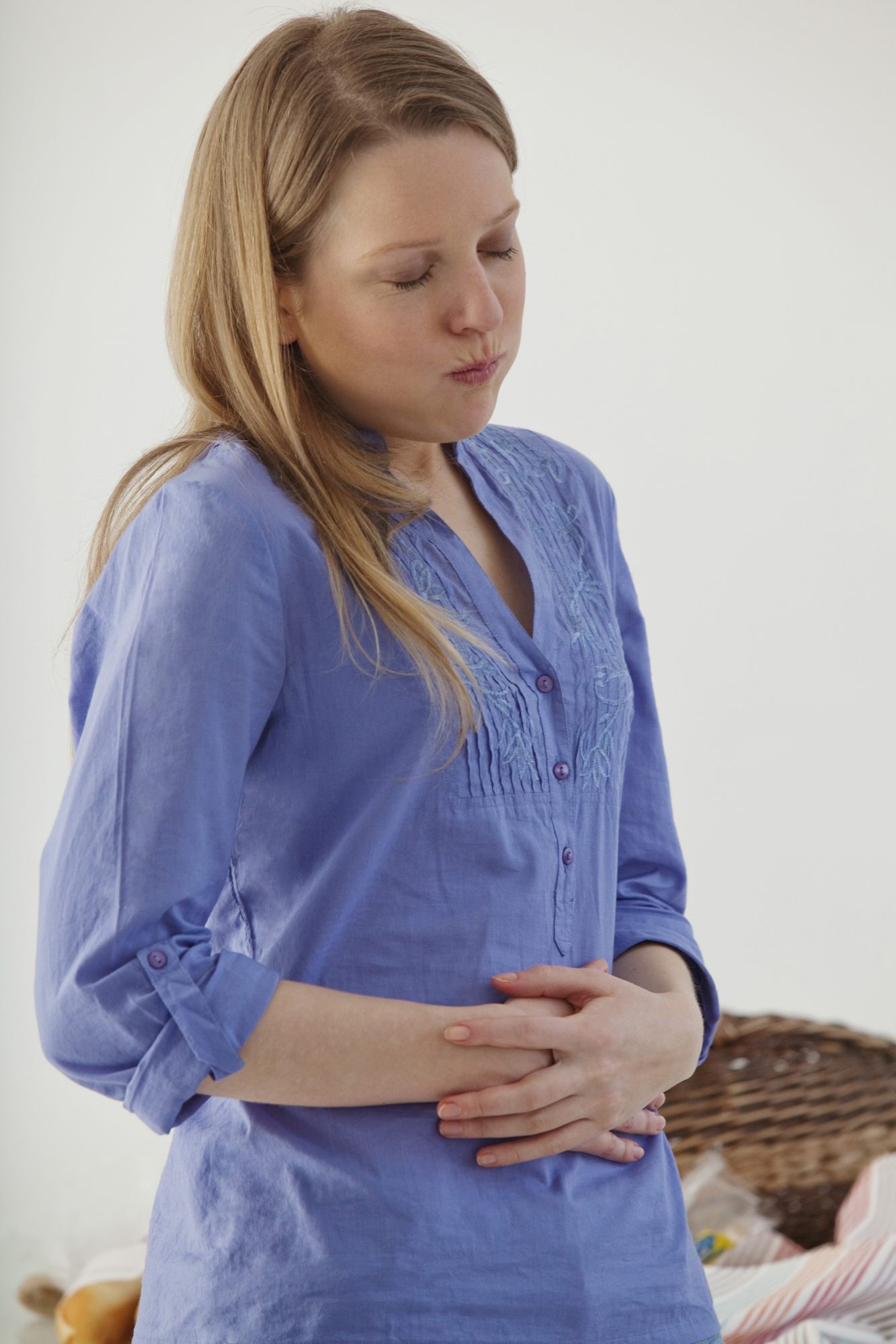 How to Get Rid of Bloating: Solutions for 16 Issues